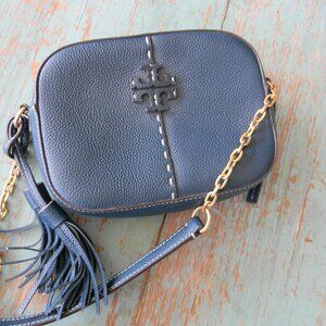 EUC TORY BURCH MCGRAW TEAL FEDERAL BLUE PEBBLE LEATHER CAMERA CROSSBODY BAG